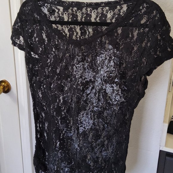 Lace top - Picture 2 of 4